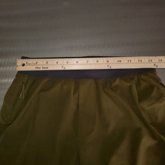 Lululemon Athletica Surge Tight Short Combo 2-in-1 Olive Gray Pocket Small - Picture 6 of 10